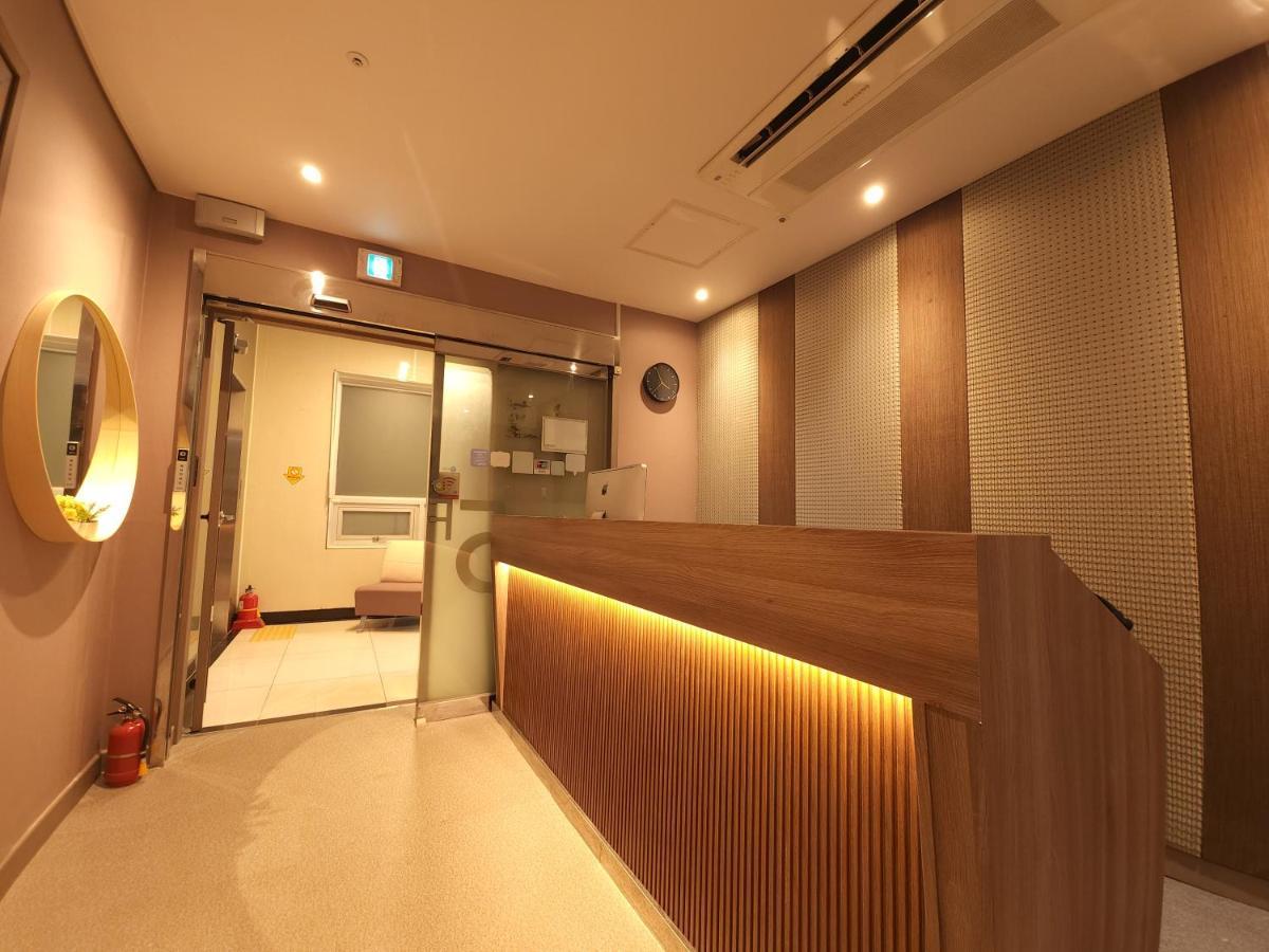 Oyo Hostel Myeongdong 2 Σεούλ Εξωτερικό φωτογραφία
