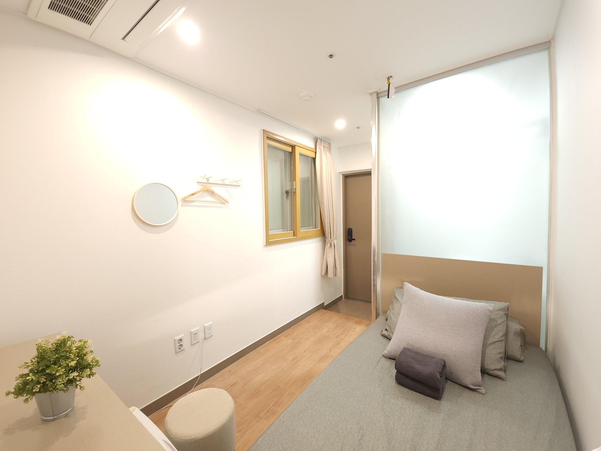 Oyo Hostel Myeongdong 2 Σεούλ Εξωτερικό φωτογραφία