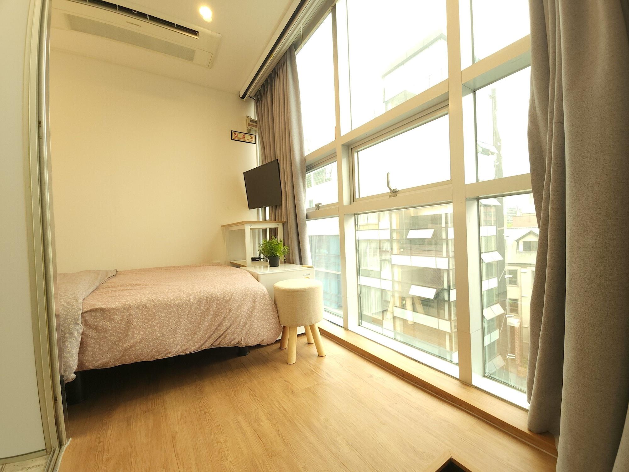 Oyo Hostel Myeongdong 2 Σεούλ Εξωτερικό φωτογραφία