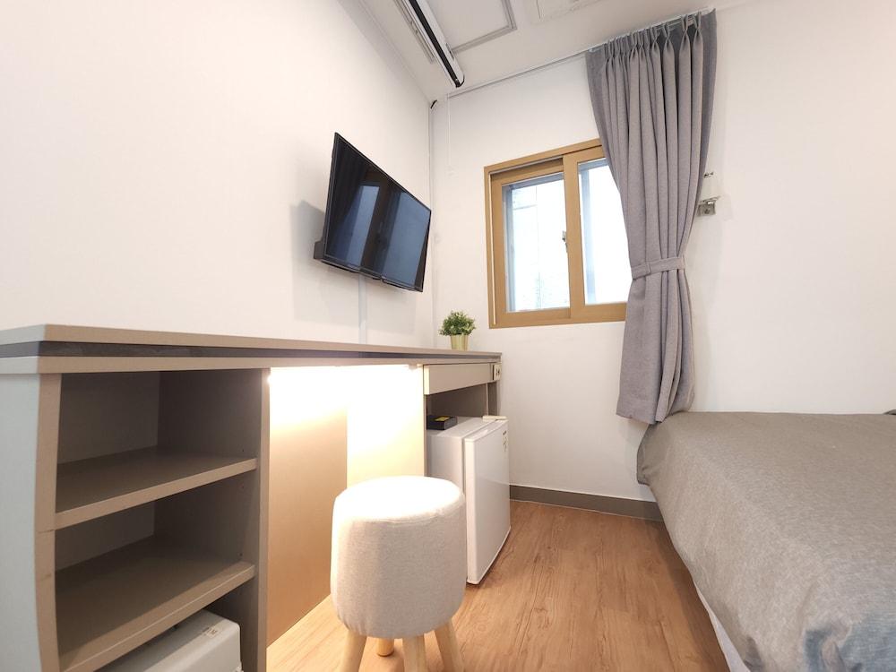 Oyo Hostel Myeongdong 2 Σεούλ Εξωτερικό φωτογραφία