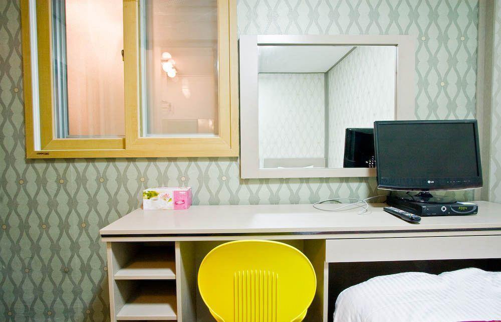 Oyo Hostel Myeongdong 2 Σεούλ Εξωτερικό φωτογραφία