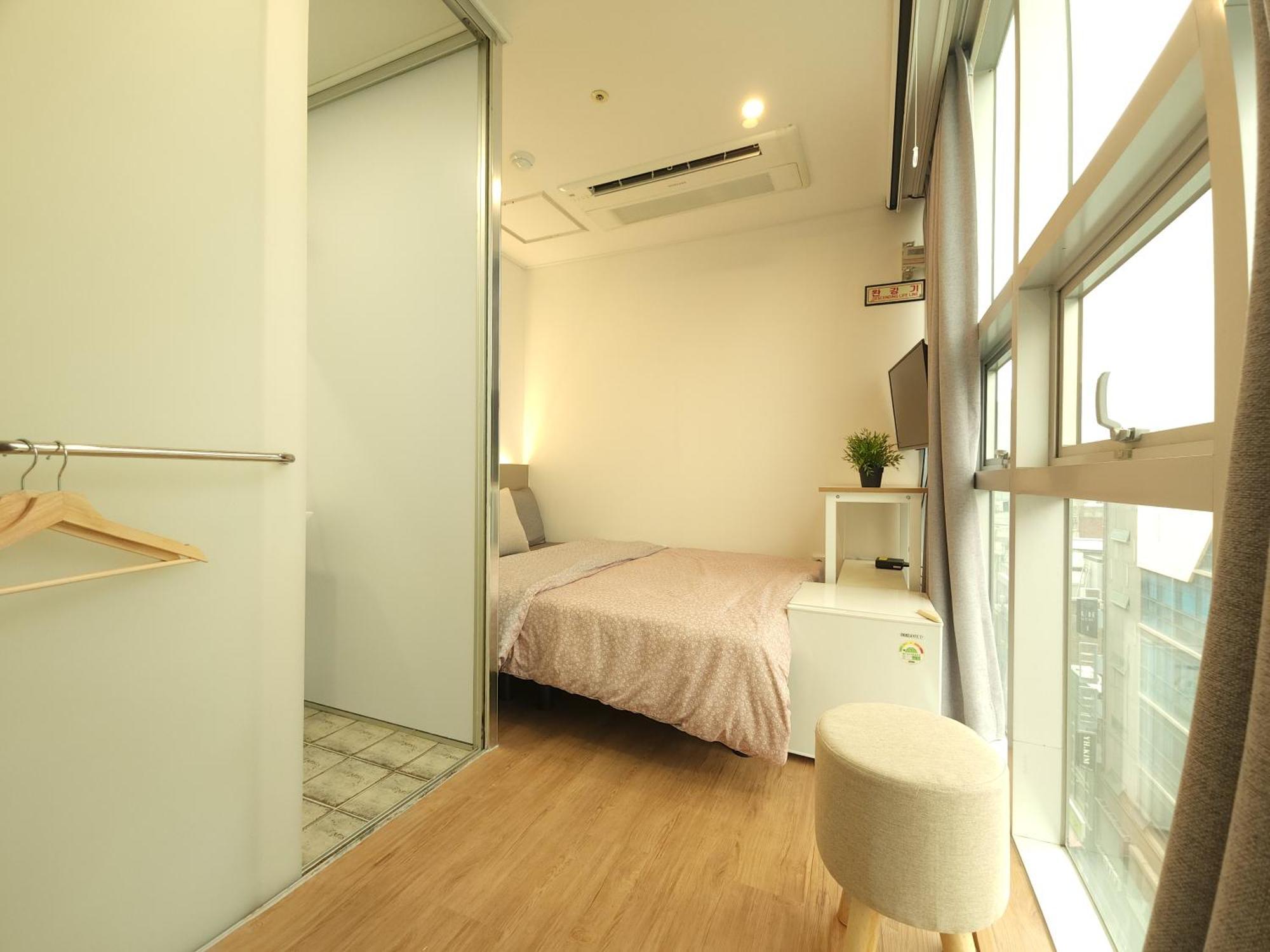Oyo Hostel Myeongdong 2 Σεούλ Δωμάτιο φωτογραφία