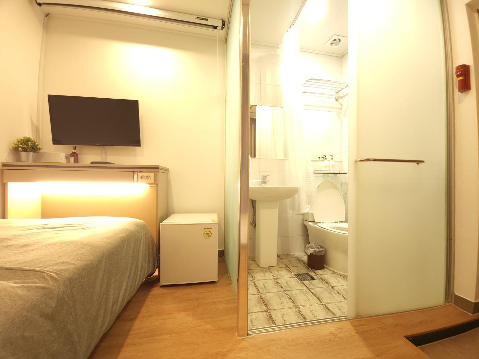 Oyo Hostel Myeongdong 2 Σεούλ Δωμάτιο φωτογραφία